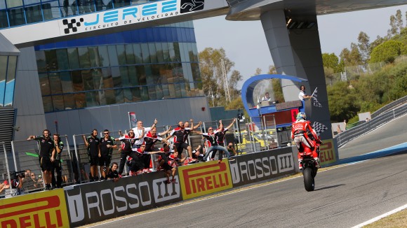 QUARTA VITTORIA CONSECUTIVA PER DAVIES E LA DUCATI